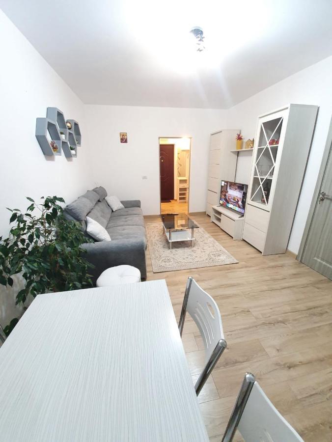 Apartament Ultra Central Marly Gura Humorului Zewnętrze zdjęcie