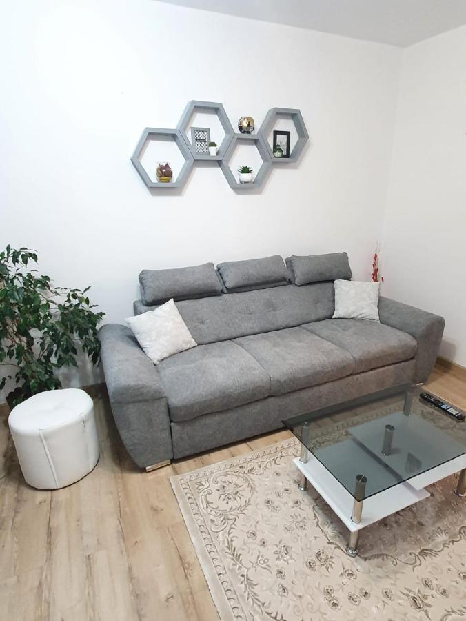 Apartament Ultra Central Marly Gura Humorului Zewnętrze zdjęcie